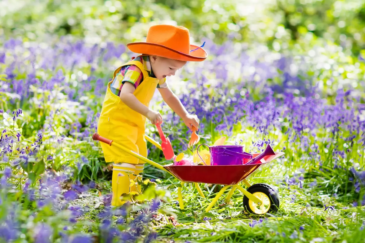 Growing Little Green Thumbs